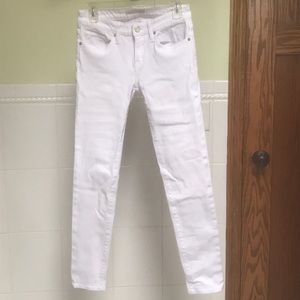White Mid-rise Skinny Jeans, Size 26, Joie